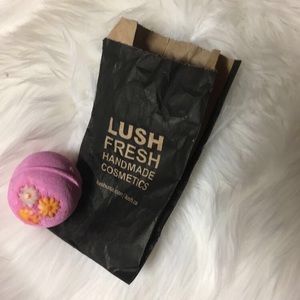 Lush Bath Bomb